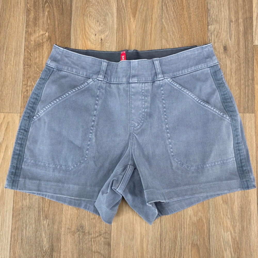 SPANX Gray Casual Stretch Shorts